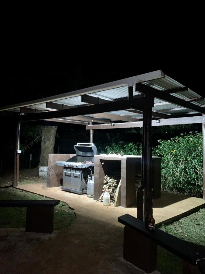 הוסטל מאטיי Camp Taveuni מראה חיצוני תמונה
